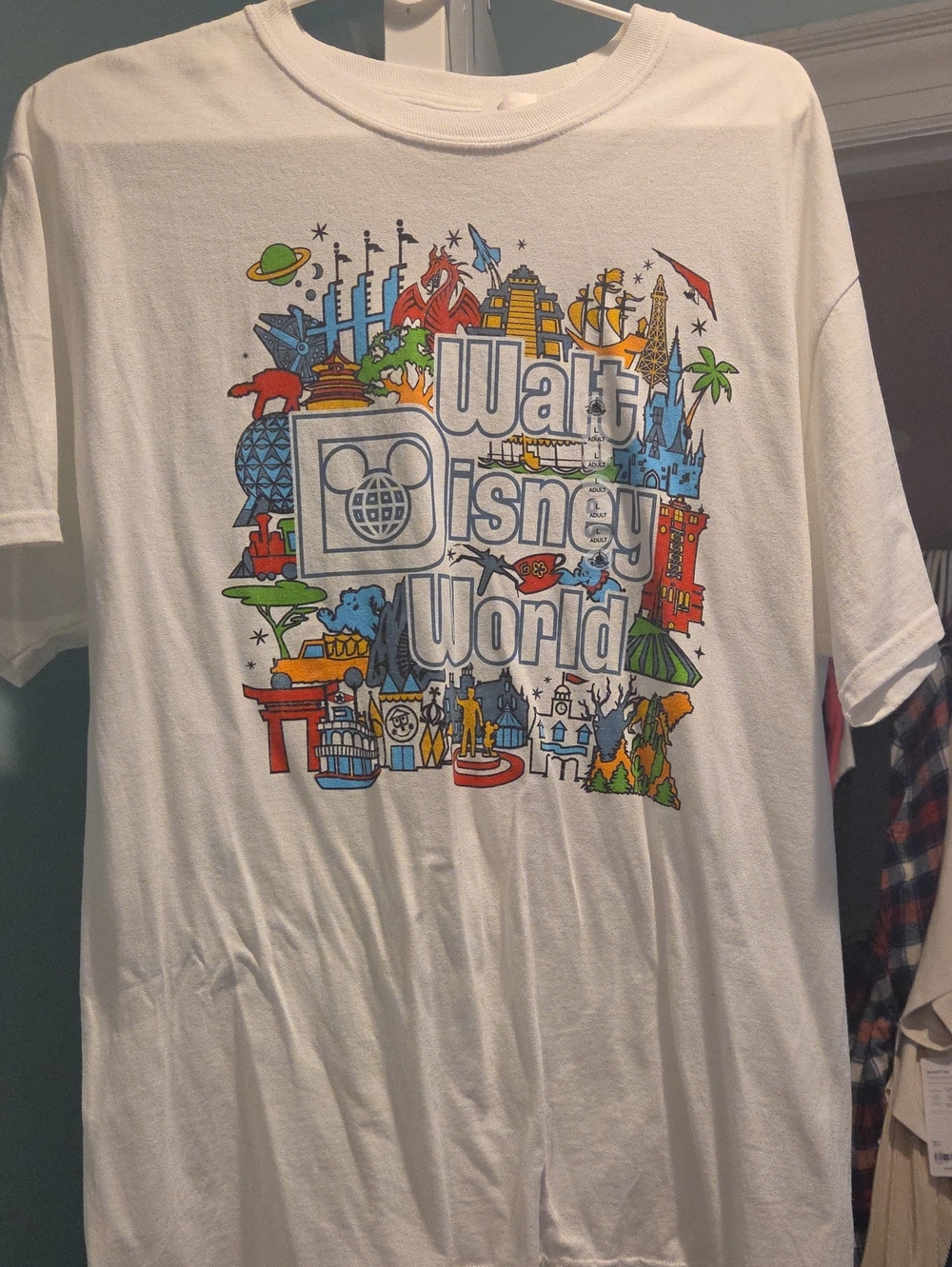 Disney White Walt Disney World Graphic Short Sleeve Tee